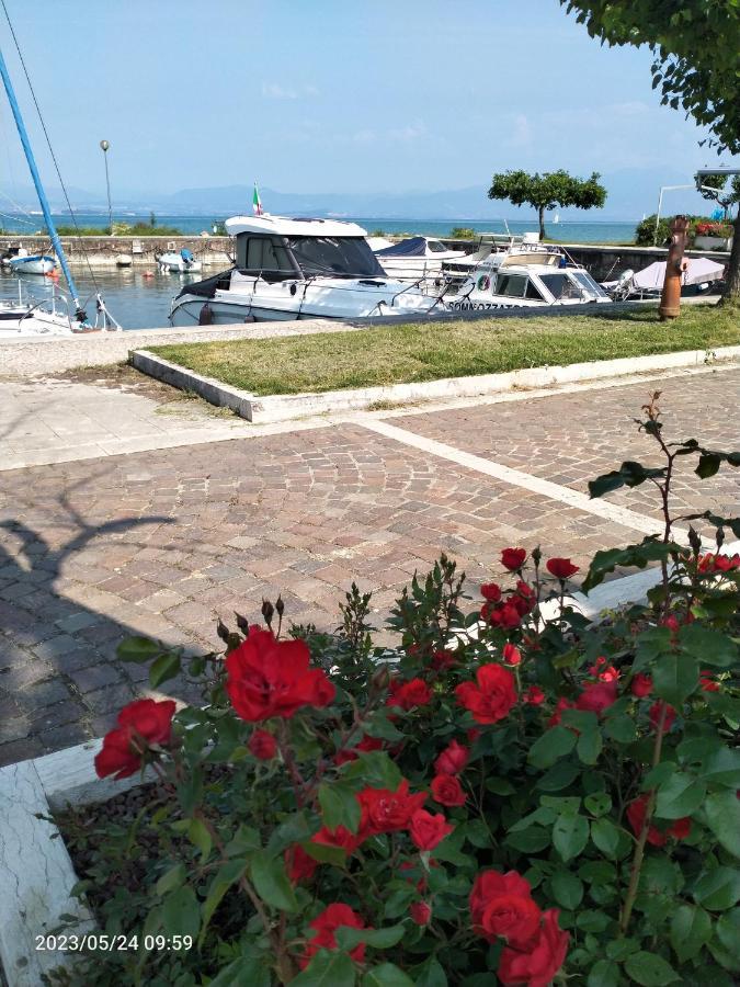 B&B Gardasee Кастельнуово-дель-Гарда Экстерьер фото